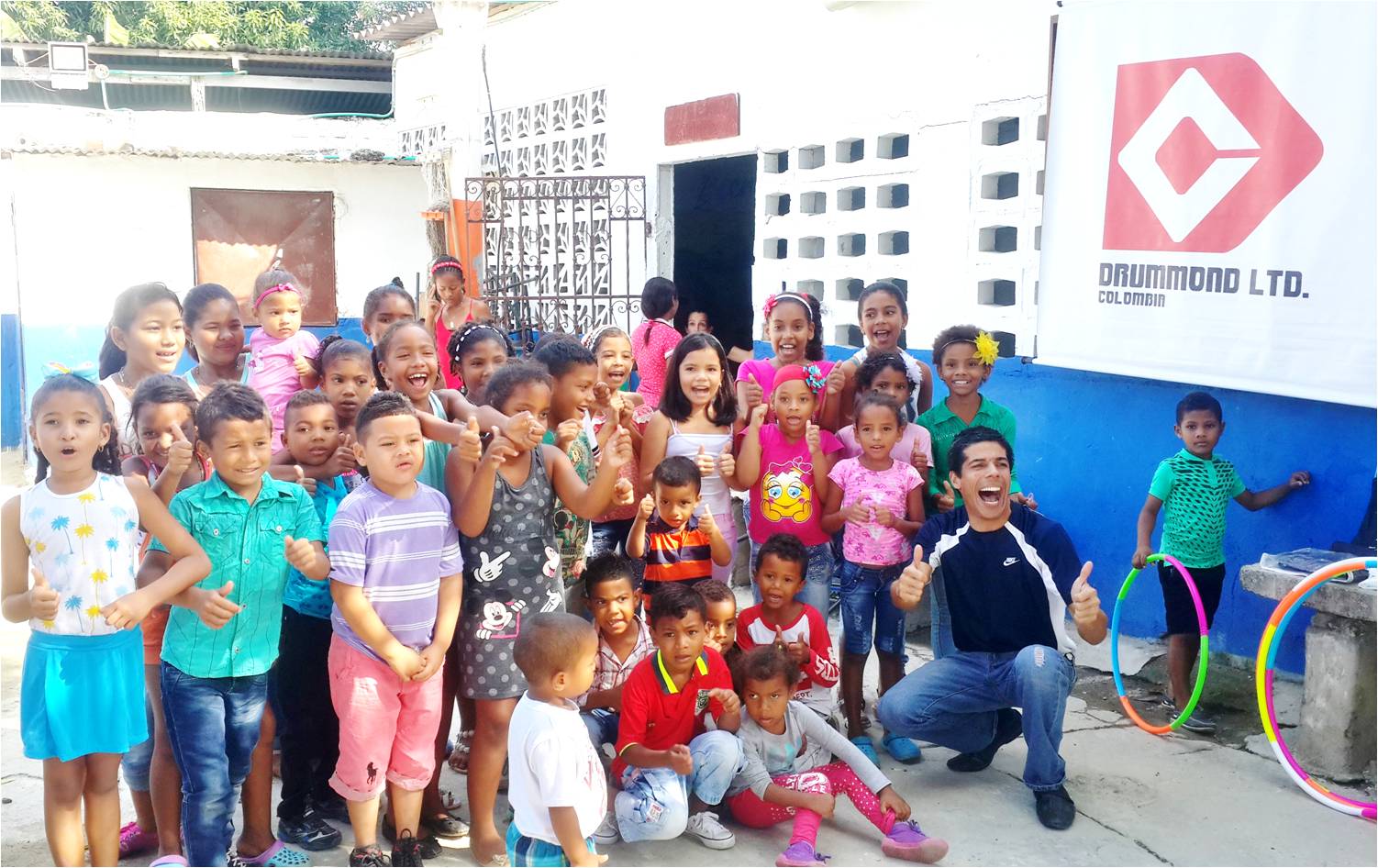 Niños de la comunidad de Guacamayal participando de las actividades recreativas. 
