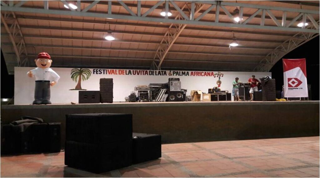 Festival of the Uvita of Lata and African Palm in La Aurora1_DLTD