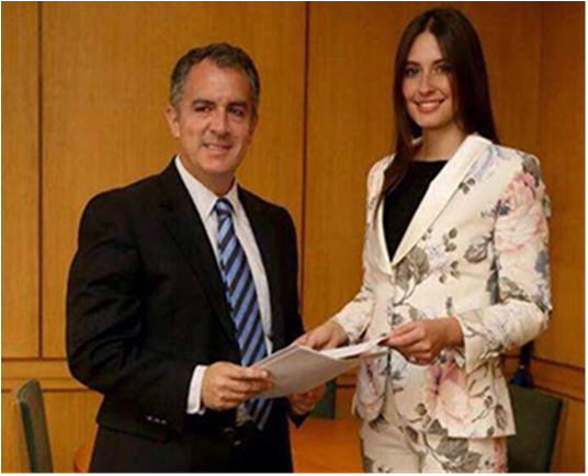 Firma convenio Drummnd Ltd. y Fundacion Casa en el Arbol