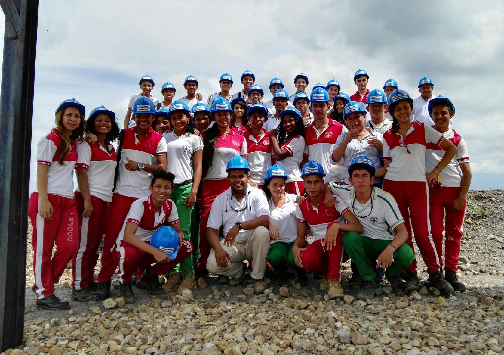 * 11th grade students from the educational institution José Guillermo Castro Castro in La Jagua de Ibirico 